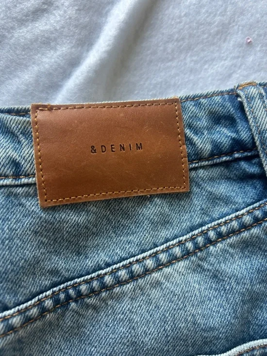 H&M Blue Distressed Denim Pencil Skirt - Picture 7 of 8